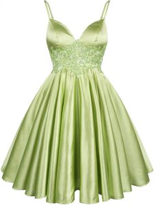 Yellow Green Elastic Woven Satin Lace Up Court Dresses for Sweet 16 Sleeveless Knee Length Lace