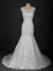 Suitable Scalloped Sleeveless Brush Train Clasp Handle Wedding Dress White Tulle
