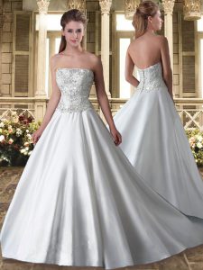 Fashionable Satin Sleeveless Wedding Gown Brush Train and Beading and Lace