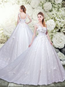 Sleeveless Court Train Lace and Appliques Lace Up Bridal Gown