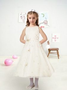 White A-line Lace and Appliques Flower Girl Dress Zipper Tulle Sleeveless Tea Length