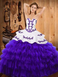White And Purple Sweetheart Neckline Embroidery and Ruffled Layers 15th Birthday Dress Sleeveless Lace Up