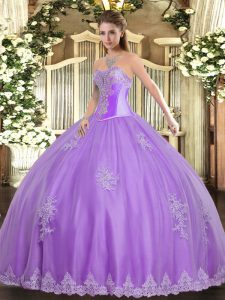Sweetheart Sleeveless Tulle Quinceanera Dresses Beading and Appliques Lace Up