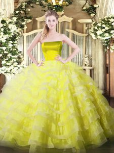 Luxury Strapless Sleeveless Zipper Quinceanera Dress Yellow Tulle