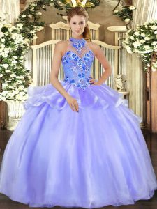 Edgy Halter Top Sleeveless Organza Quince Ball Gowns Embroidery Lace Up