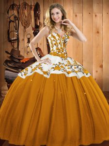 Floor Length Gold Ball Gown Prom Dress Satin and Tulle Sleeveless Embroidery