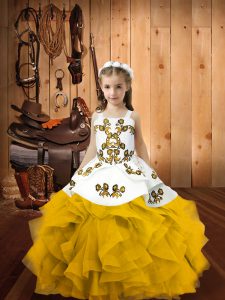 Customized Organza Straps Sleeveless Lace Up Embroidery and Ruffles Pageant Dress for Teens in Gold