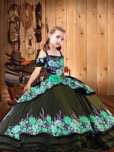 Most Popular Black Short Sleeves Embroidery and Ruffled Layers Lace Up Little Girls Pageant Dress