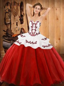 Red Tulle Lace Up Strapless Sleeveless Floor Length 15 Quinceanera Dress Embroidery