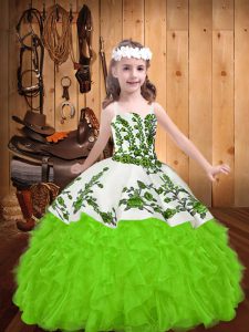 Customized Organza Straps Sleeveless Lace Up Embroidery and Ruffles Little Girls Pageant Dress in