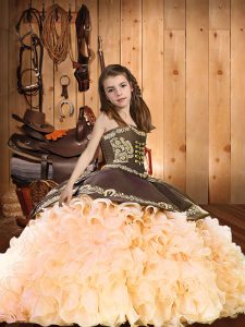 Most Popular Peach Ball Gowns Organza Off The Shoulder Sleeveless Embroidery and Ruffles Lace Up Pageant Dress Brush Tra