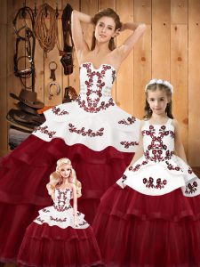 Sleeveless Organza Sweep Train Lace Up Sweet 16 Dress in Wine Red with Embroidery