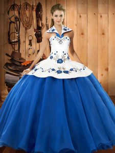 Glorious Blue And White Ball Gowns Satin and Tulle Halter Top Sleeveless Embroidery Floor Length Lace Up Vestidos de Qui