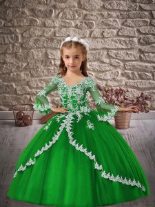 Low Price Green Ball Gowns Tulle V-neck 3 4 Length Sleeve Appliques Floor Length Lace Up Kids Pageant Dress
