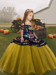 Low Price Floor Length Olive Green Little Girls Pageant Dress Wholesale Straps Sleeveless Lace Up