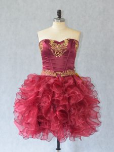 Pretty Wine Red Lace Up Prom Party Dress Embroidery and Ruffles Sleeveless Mini Length