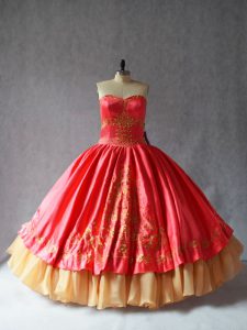 Satin and Organza Sweetheart Sleeveless Lace Up Embroidery 15 Quinceanera Dress in Coral Red