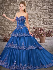 Sweetheart Sleeveless Ball Gown Prom Dress Brush Train Appliques Blue Satin
