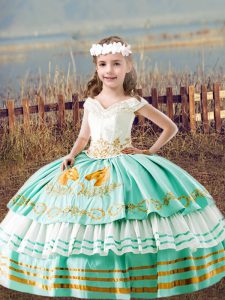 Off The Shoulder Sleeveless Lace Up Little Girl Pageant Gowns Apple Green Satin