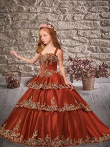 Inexpensive Rust Red Sleeveless Brush Train Appliques and Ruffled Layers Little Girl Pageant Gowns