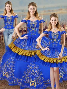 Cheap Sleeveless Embroidery Lace Up 15 Quinceanera Dress with Blue