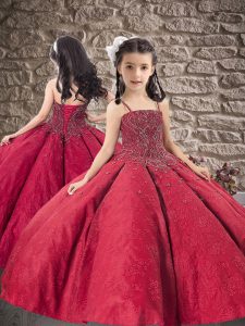 Wine Red Ball Gowns Satin Spaghetti Straps Sleeveless Beading and Embroidery Floor Length Lace Up Little Girl Pageant Dr