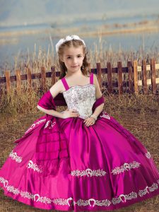 Custom Made Straps Sleeveless Satin Girls Pageant Dresses Beading and Embroidery Lace Up