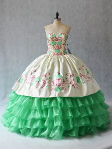 Fashionable Sleeveless Embroidery and Ruffled Layers Lace Up Quinceanera Dresses