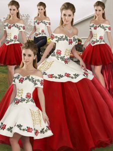 Glamorous White And Red Sleeveless Floor Length Embroidery Lace Up Vestidos de Quinceanera