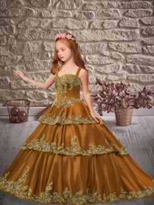 Brown Satin Lace Up Straps Sleeveless Little Girls Pageant Gowns Brush Train Appliques and Ruffled Layers