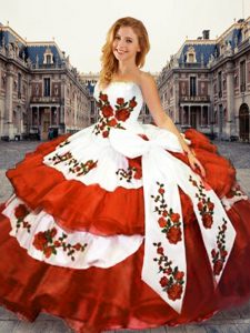 Sleeveless Organza Floor Length Lace Up Sweet 16 Quinceanera Dress in White And Red with Embroidery and Ruffled Layers a