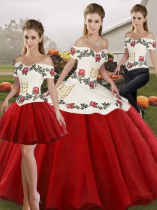 Pretty White And Red Three Pieces Embroidery 15th Birthday Dress Lace Up Organza Sleeveless Floor Length
