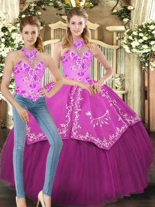 Colorful Sleeveless Embroidery Lace Up Quinceanera Gowns