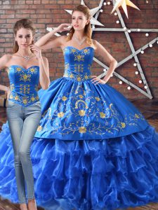 Unique Sleeveless Embroidery Lace Up Quinceanera Dresses