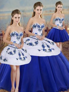 Embroidery and Bowknot 15 Quinceanera Dress Royal Blue Lace Up Sleeveless Floor Length
