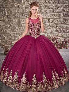 Artistic Embroidery Vestidos de Quinceanera Red Lace Up Sleeveless Floor Length
