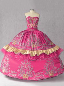Discount Hot Pink Sweetheart Lace Up Embroidery Quinceanera Gowns Sleeveless