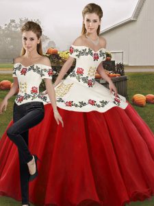 Glittering Embroidery Sweet 16 Dresses White And Red Lace Up Sleeveless Floor Length