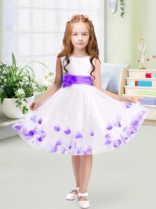 White Zipper Flower Girl Dress Appliques and Belt Sleeveless Knee Length