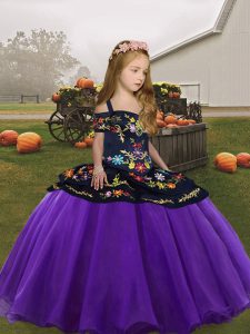 Eggplant Purple Ball Gowns Straps Sleeveless Organza Floor Length Zipper Embroidery Little Girls Pageant Dress Wholesale