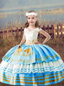 New Style Satin Off The Shoulder Sleeveless Lace Up Embroidery Little Girl Pageant Gowns in Baby Blue