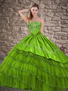 Clearance 15th Birthday Dress Military Ball and Sweet 16 and Quinceanera with Embroidery and Ruffled Layers Sweetheart S