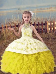 Customized Ball Gowns Little Girl Pageant Gowns Gold Halter Top Organza Sleeveless Floor Length Lace Up
