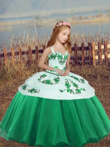 Super Sleeveless Floor Length Embroidery Side Zipper Little Girl Pageant Gowns with Green