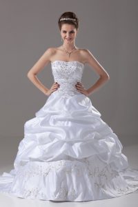 Adorable White Sleeveless Beading and Embroidery and Pick Ups Lace Up Bridal Gown