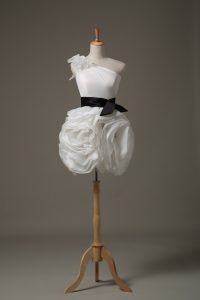 Sleeveless Belt and Hand Made Flower Side Zipper Wedding Dresses