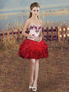 Red Ball Gowns Organza Sweetheart Sleeveless Embroidery and Ruffles Mini Length Lace Up Prom Evening Gown