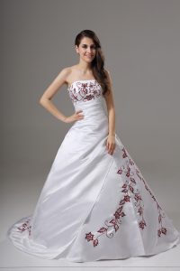 Custom Made Satin Sleeveless Wedding Dress Brush Train and Embroidery