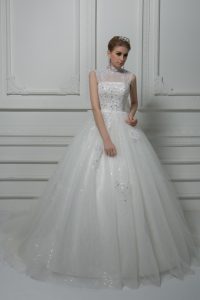 Fantastic Brush Train Ball Gowns Wedding Gowns White High-neck Tulle Sleeveless Lace Up