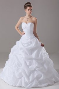 Sweetheart Sleeveless Brush Train Lace Up Wedding Gowns White Taffeta